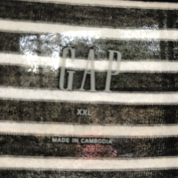 Gap Top, Size XXL, NWT - Picture 4 of 4
